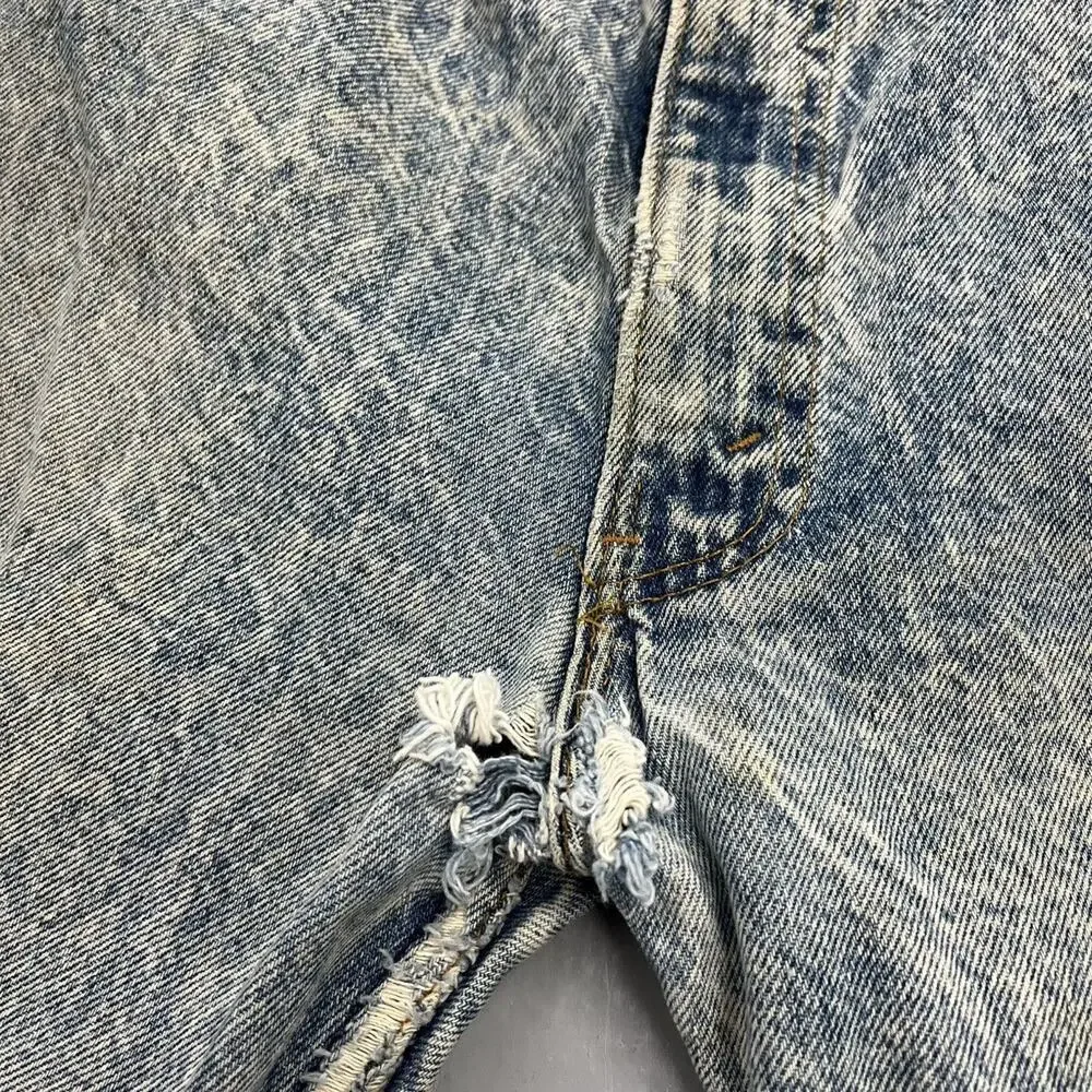 Vintage 80s Levi's 505 Regular Fit Distressed Jeans 36x32